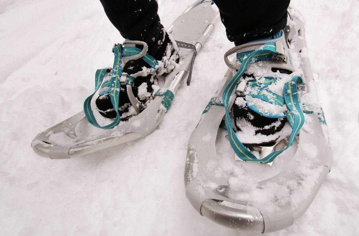 Schneeschuhwandern für Anfänger: Ein umfassender Leitfaden