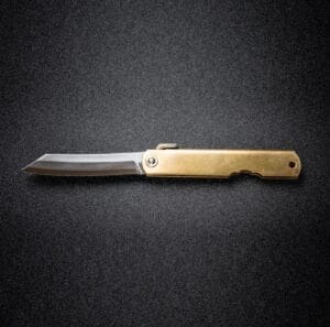 Diese Messer, auch als Higonokami bekannt, sind Zeugen der feinsten Handwerkskunst.