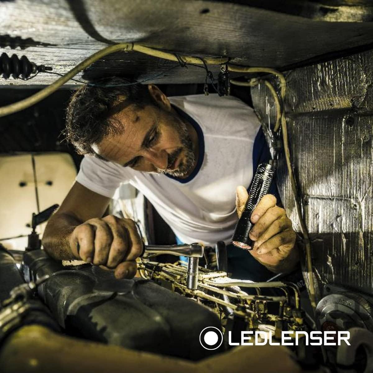 Ledlenser P7R LED Taschenlampe mit 1000 Lumen im Outdoor-Einsatz